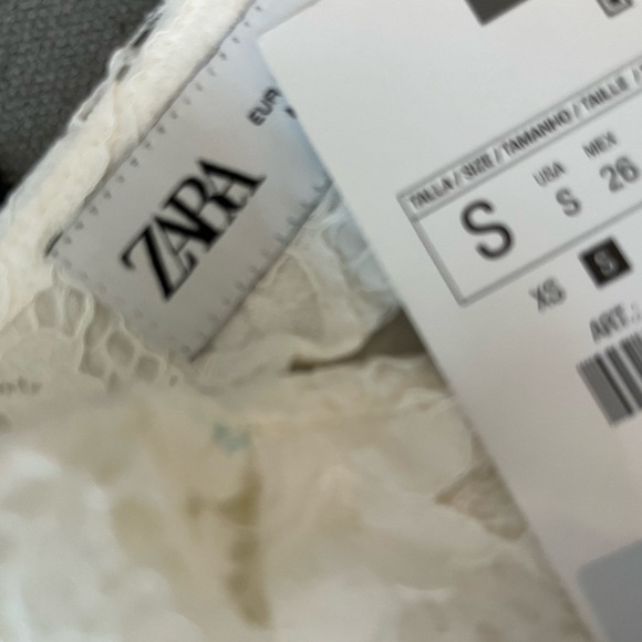NWT- Zara lace shorts -Small - Picture 4 of 4